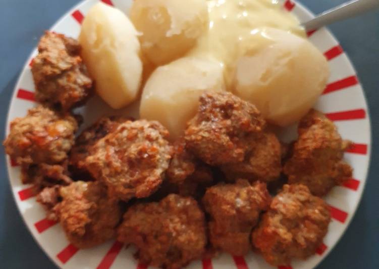 Recipe of Perfect Cheddar Cheese Meatballs