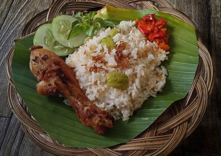 Recipe: Perfect 676. Nasi Liwet