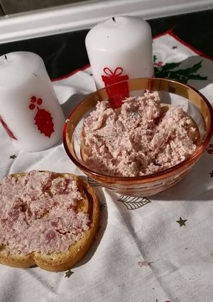 Una foto de Paté de Jamón (robot de cocina)