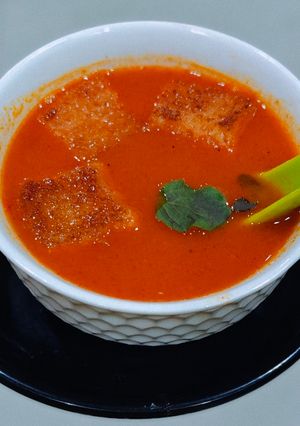 A picture of Railway Style Tomato Soup.