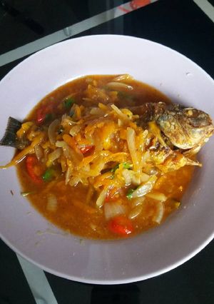 Foto resep Ikan nila asam manis pedes kemangi ala mamah syairi