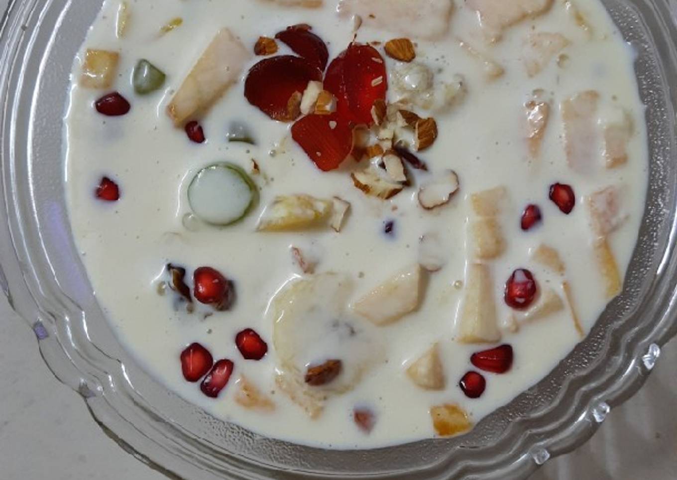 Fruit cream bowl