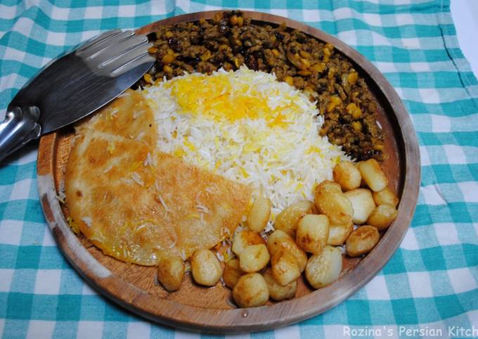 Ground beef Gheymeh with barberries (khoresh Gheymeh BA Zereshk)