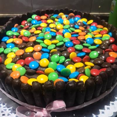 Torta de cumpleaños Receta de Ann- Cookpad