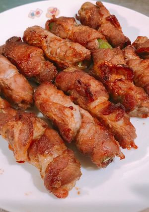 氣炸 秋葵豬肉捲（オクラの豚肉巻き） 的食譜成品照片