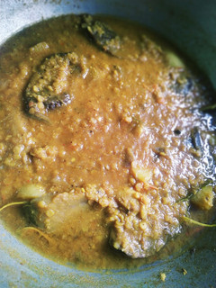 बैंगन मसूर दाल मसालेदार सब्जी (baingan masoor dal masaledar sabzi recipe in Hindi) रेसिपी मुख्य फोटो