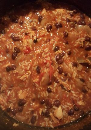 A picture of Chicken and rice chili soup.