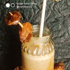 A picture of Dates Banana Protein Smoothie.