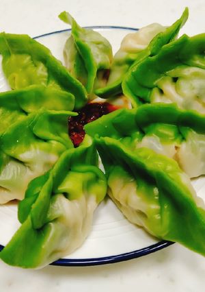 A picture of Jade Cabbage Dumplings.