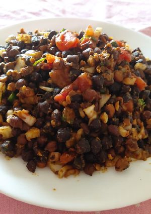 A picture of Chatpaty chana chat.