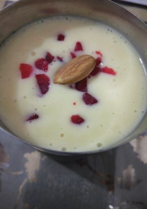 A picture of Mango shake.