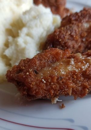 Una foto de Alitas de pollo estilo kentucky