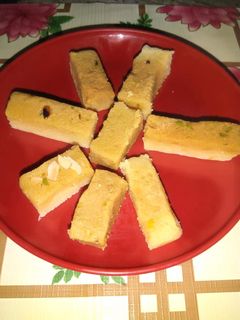 பால் கேக் (Paal cake recipe in tamil) செய்முறை முக்கிய புகைப்படம்