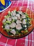 Tumis sawi dan baso