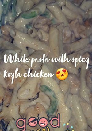A picture of White Pasta with Spicy Koila Chicken #EidKayPakwan.