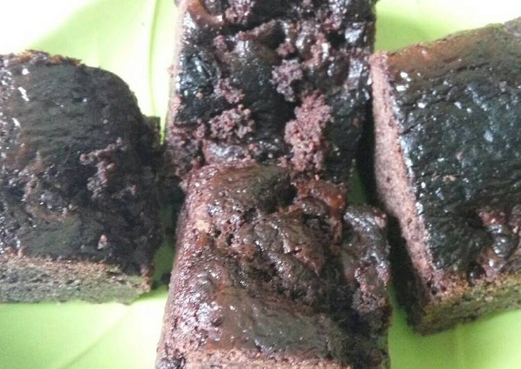 Fudgy Brownies a.k.a triple chocolate brownies