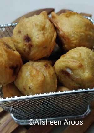 A picture of Chicken Pakoras.