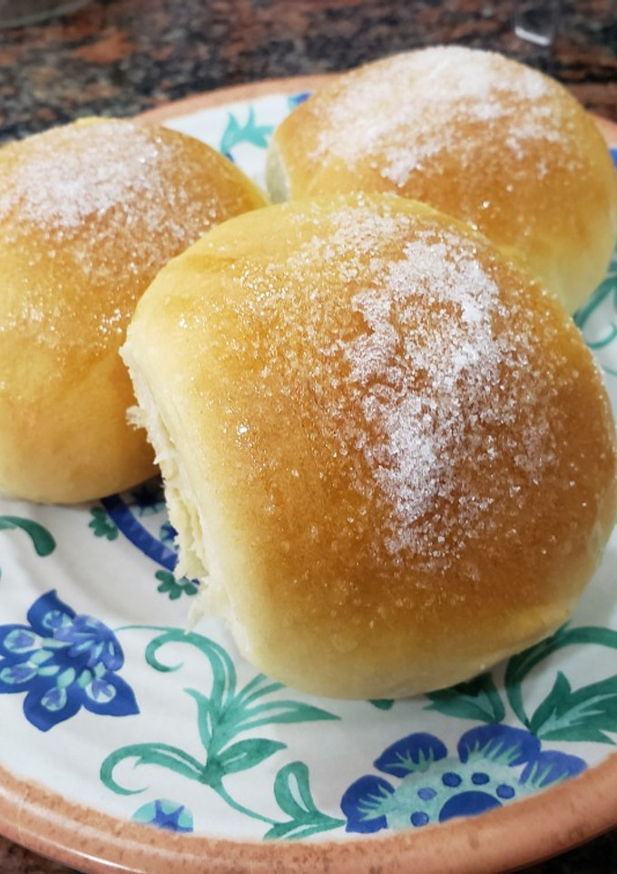 Una foto de Pan dulce, suave, tierno delicioso.  Receta súper fácil