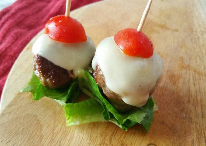 Low Carb Cheesy Ranch Burger Bites