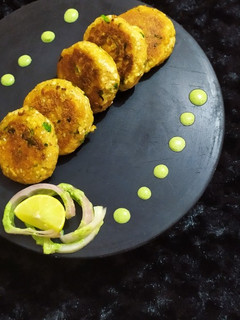 पनीर कबाब (paneer kabab recipe in Hindi) रेसिपी मुख्य फोटो