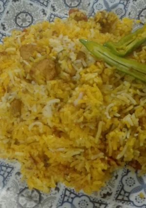 A picture of Chicken Boneless Handi Biryani.
