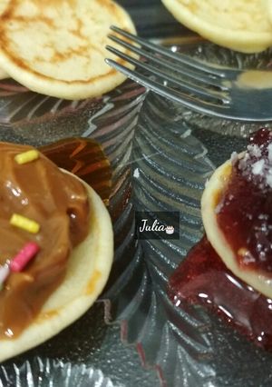 Una foto de Blinis dulces