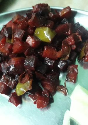 A picture of Capsicum beetroot stir fry.