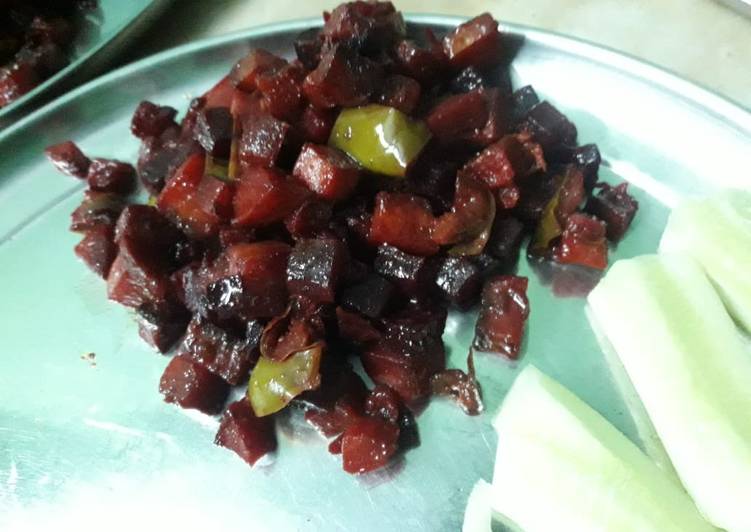 Recipe of Favorite Capsicum beetroot stir fry