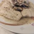 Merluza con coquinas en salsa verde