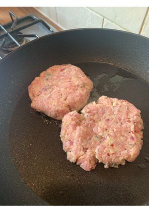 A picture of The best Pork and Apple Burgers.