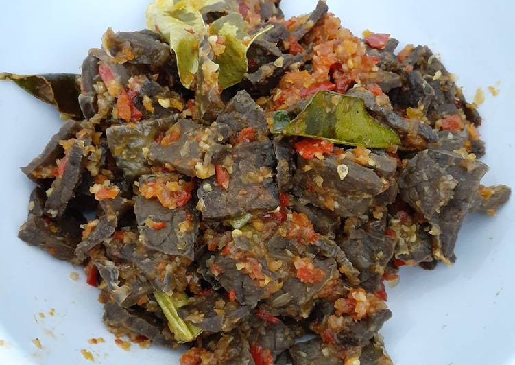 Langkah Mudah untuk Membuat Balado paru pedas yang Sempurna