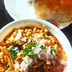A picture of Misal Pav (homemade masala).