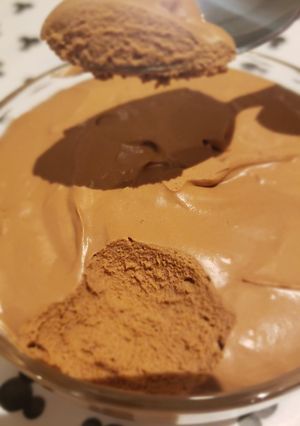 A picture of Easy Chocolate Mousse.
