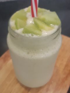 รูปของ แตงไทยปั่นกะทินมสด Musk Melon Smoothie 🥤