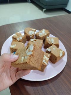 Foto resep Ontbijkoek😍 (cake rempah belanda)