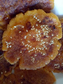 A picture of Sweet potato pancake.