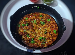 A picture of Mix vegetable chilla.