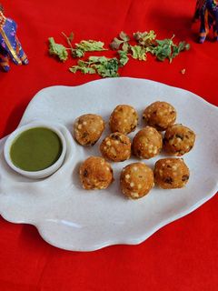 साबूदाना बॉल्स रेसिपी मुख्य फोटो