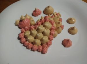 Una foto de 🍥 Merenguitos de plátano 🍌