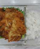 Lunch Box: Cá Cơm Lăn Bột Chiên Giòn