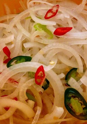 A picture of Vietnamese Style Onions in Vinegar (Hanh Dam).