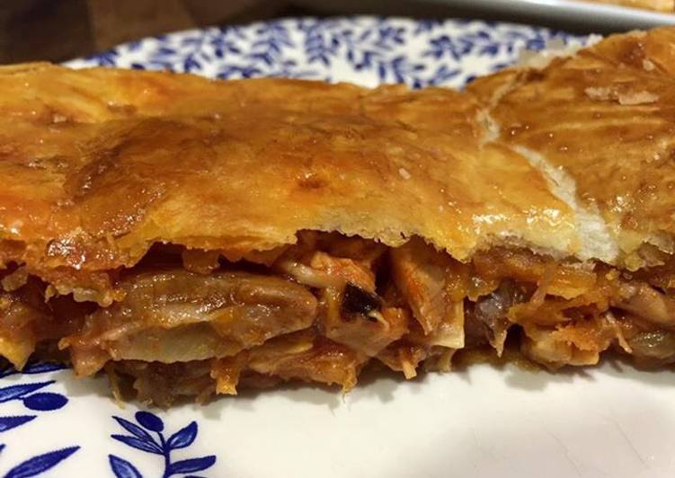 Empanada gallega con sobras de cocido