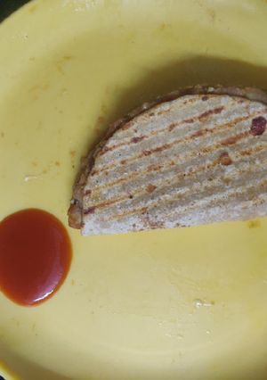 A picture of Tacos with roti.