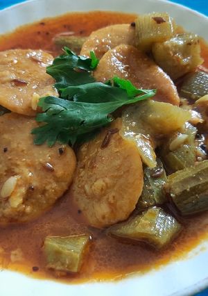 તૂરીયા વડી નું શાક (Turiya Vadi Shak Recipe In Gujarati) રેસીપી મુખ્ય ફોટો