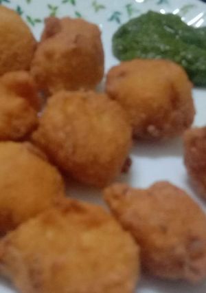 राम लड्डू (ram ladoo recipe in Hindi) रेसिपी मुख्य फोटो