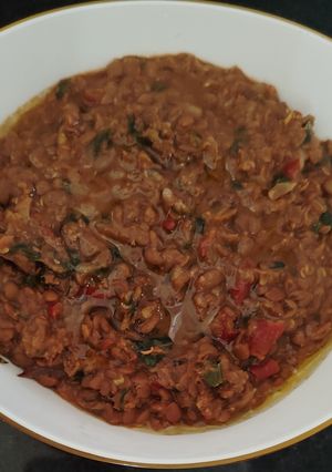 A picture of Kollu parupu (Horse gram).