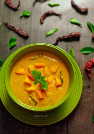 A picture of Mango kadhi.
