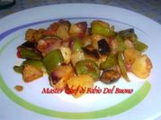 Una foto di ricetta con patate e melanzana