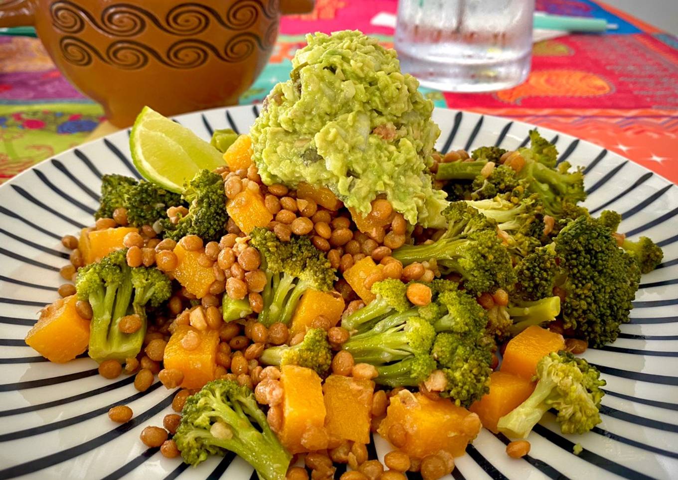 Ensalada de lentejas con guacamole