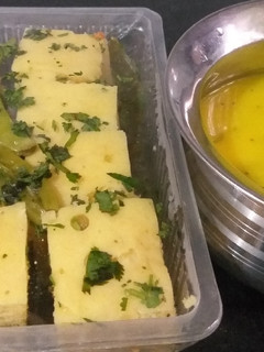 A picture of Dhokla.